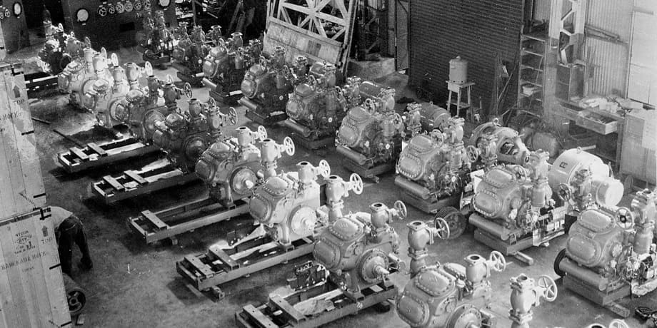 set of a cold storage plants with liquid  pump recirculation systems